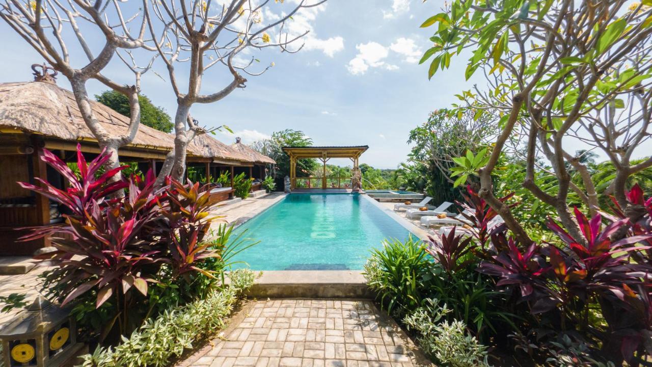 Odiyana Bali Retreat Hotel Banyuwedang Exterior photo